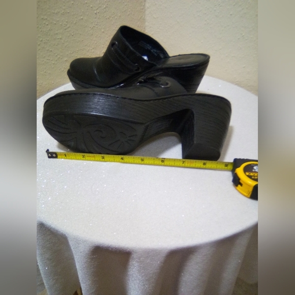 Born Black Leather Slip-On Loafers Classic Comfort - Picture 10 of 11